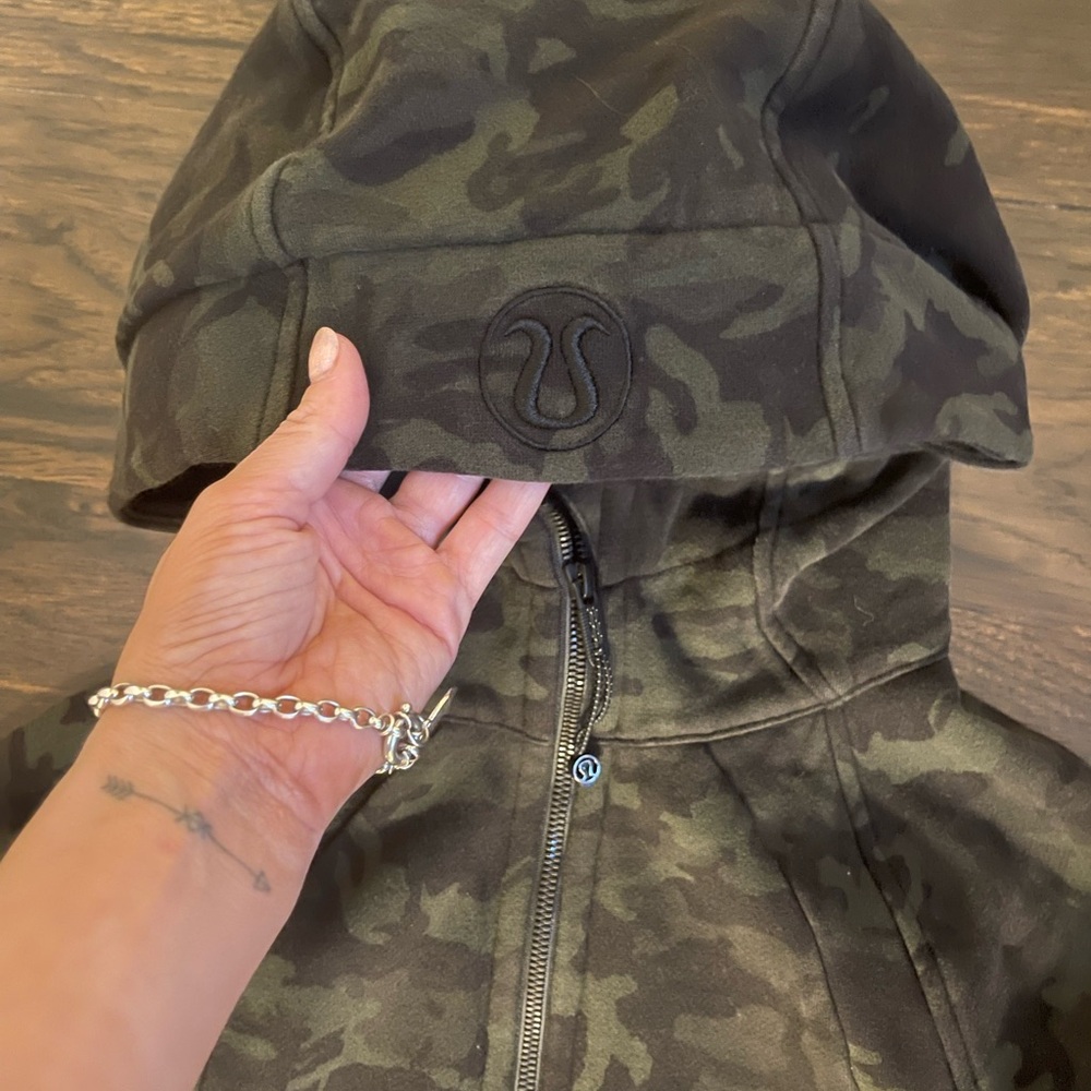 Camo Lululemon scuba hoodie